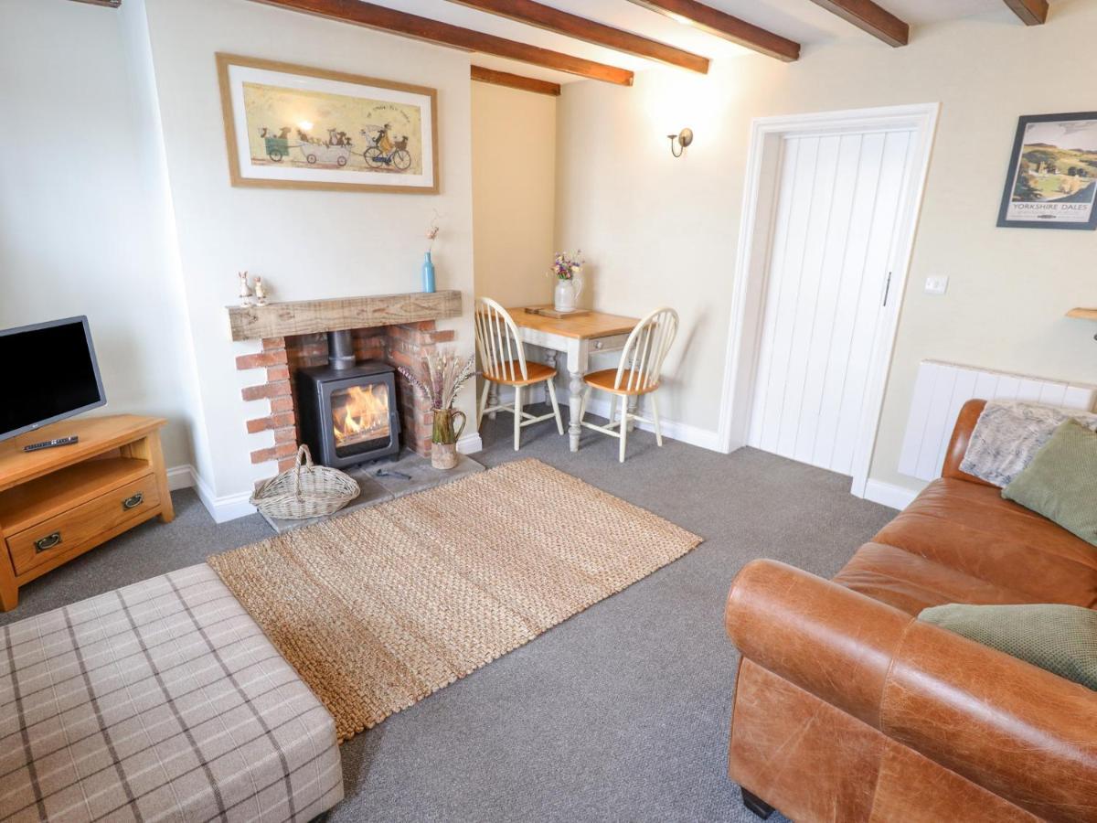 The Cottage 16 Northside Patrington Buitenkant foto
